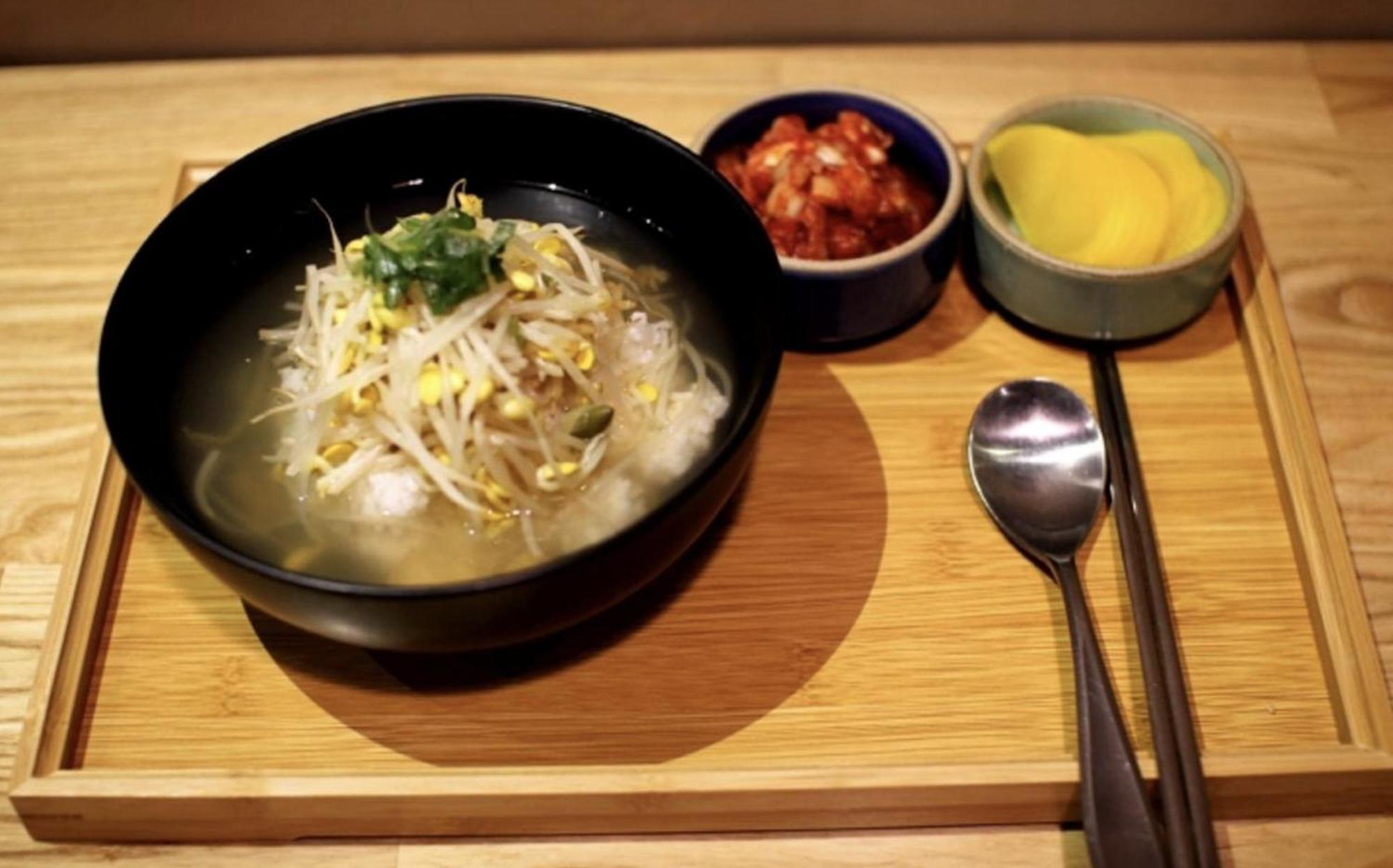 Masan Almond Hotel Changwon Exterior foto